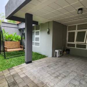 Rumah RUMAH SEWA KRATONAN SOLO Unit Depan 2BR